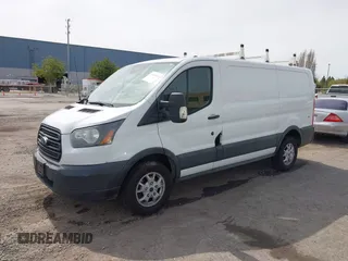 2016 Ford Transit z VIN 1FTYR1YG9GKA12565, wystawiony jako IAAI lot #41969936 z przebiegiem 192 933 mil mil oraz . Historia ofert i sprzedaży dostępna na DreamBid. Obrazek 17.