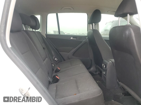 2017 Volkswagen Tiguan S с VIN WVGAV7AX6HK045546, выставлен на аукционе Copart как лот 46184035 с пробегом 127 301 миль миль и Чистый • Clean title. История ставок и продаж доступна на DreamBid. Изображение 11.
