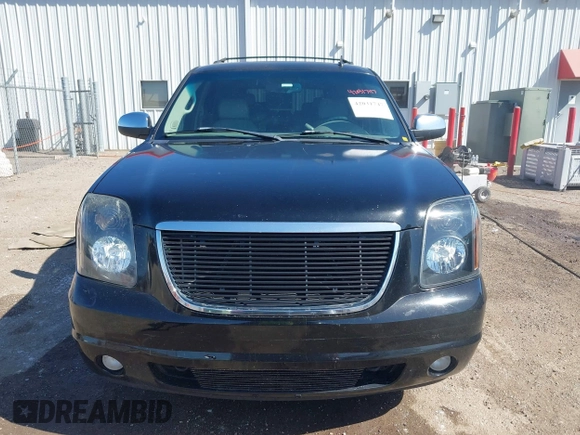 2007 GMC Yukon SLE with VIN 1GKFC13037R177798, listed as a IAAI auction lot 42031747 with 222,204 mi miles and . Bid and sale history available at DreamBid. Image 13.