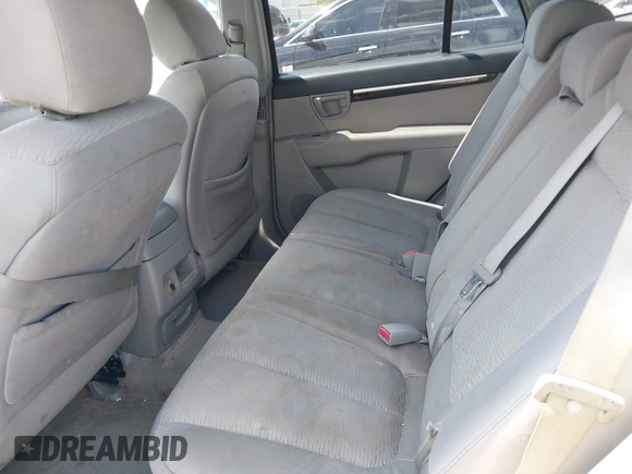 2007 Hyundai Santa Fe GLS z VIN 5NMSG13D57H012793, wystawiony jako IAAI lot #42404946 z przebiegiem 161 632 mil mil oraz . Historia ofert i sprzedaży dostępna na DreamBid. Obrazek 8.
