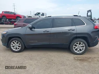 2017 Jeep Cherokee Latitude with VIN 1C4PJLCB1HW574447, listed as a IAAI auction lot 42395204 with 102,985 mi miles and . Bid and sale history available at DreamBid. Image 14.