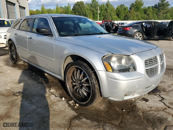2006 Dodge Magnum with VIN 2D4FV47T16H122652, listed as a Copart auction lot 73688634 with NaN miles and Salvage Title. Bid and sale history available at carsss.com. Image 4.