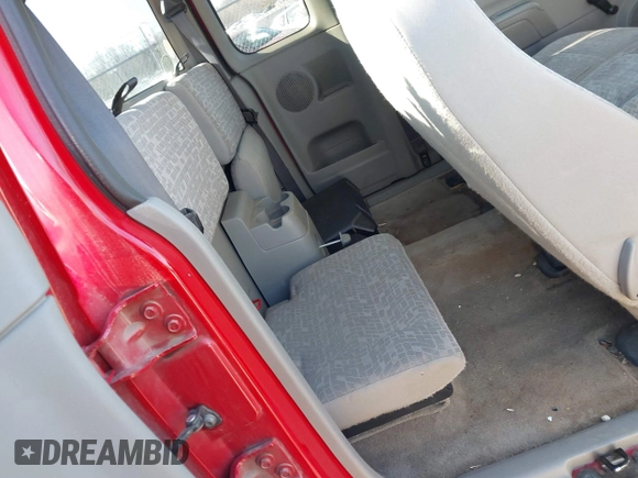 2004 Chevrolet Colorado LS Z71 with VIN 1GCDT196648210468, listed as a IAAI auction lot 41342300 with 206,478 mi miles. Bid and sale history available at carsss.com. Image 8.