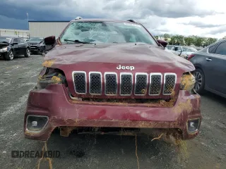 2019 Jeep Cherokee Limited with VIN 1C4PJMDX8KD218158, listed as a Copart auction lot 52881615 with 105,303 mi miles and Salvage Title. Bid and sale history available at DreamBid. Image 5.