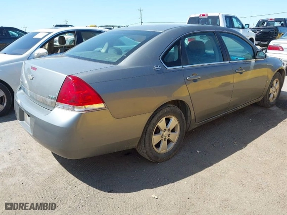 2008 Chevrolet Impala LT with VIN 2G1WT55KX81289406, listed as a IAAI auction lot 41938758 with 136,530 mi miles. Bid and sale history available at carsss.com. Image 4.
