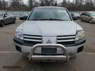 2004 Mitsubishi Endeavor LS with VIN 4A4MN21S94E039752, listed as a Copart auction lot 52442215 with 83,218 mi miles and Clean Title. Bid and sale history available at carsss.com. Image 5.
