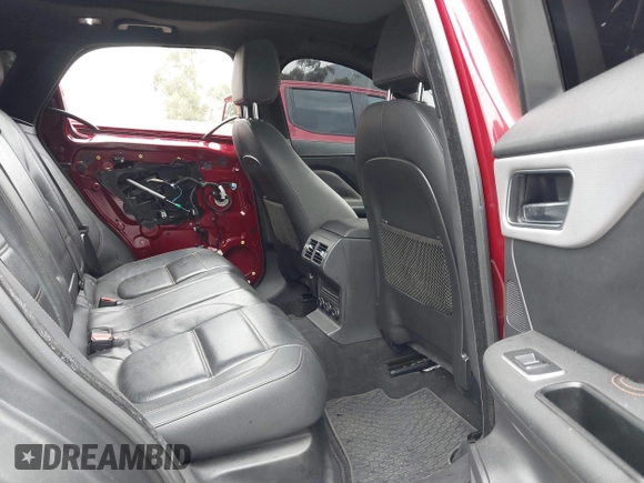 2017 Jaguar F-Pace 35t Prestige с VIN SADCK2BV3HA078231, выставлен на аукционе IAAI как лот 42101243 с пробегом 128 533 миль миль и . История ставок и продаж доступна на DreamBid. Изображение 8.