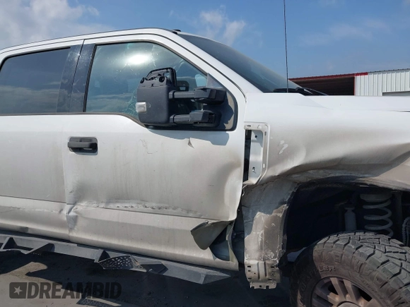 2018 Ford F-250 XL с VIN 1FT7W2B67JEC61723, выставлен на аукционе IAAI как лот 42044635 с пробегом 249 979 миль миль и . История ставок и продаж доступна на DreamBid. Изображение 6.