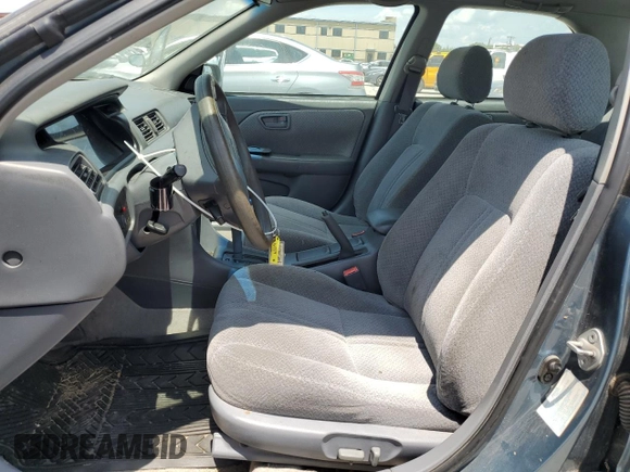 2001 Toyota Camry CE z VIN 4T1BG22K71U837591, wystawiony jako Copart lot #61239094 z przebiegiem 230 941 mil mil oraz Szkoda całkowita • Salvage title. Historia ofert i sprzedaży dostępna na DreamBid. Obrazek 7.