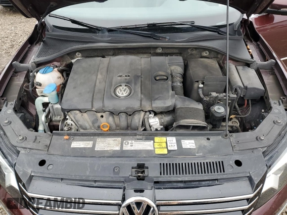 2012 Volkswagen Passat SE z VIN 1VWBH7A33CC031083, wystawiony jako Copart lot #44136025 z przebiegiem 122 007 mil mil oraz Szkoda całkowita • Salvage title. Historia ofert i sprzedaży dostępna na DreamBid. Obrazek 11.