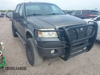2008 Ford F-150 XLT z VIN 1FTPW14V28FA52053, wystawiony jako IAAI lot #42576217 z przebiegiem 150 580 mil mil oraz . Historia ofert i sprzedaży dostępna na DreamBid. Obrazek 1.
