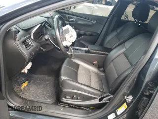 2018 Chevrolet Impala LT z VIN 2G1105S34J9167714, wystawiony jako Copart lot #55291375 z przebiegiem 153 065 mil mil oraz Szkoda całkowita • Salvage title. Historia ofert i sprzedaży dostępna na DreamBid. Obrazek 7.
