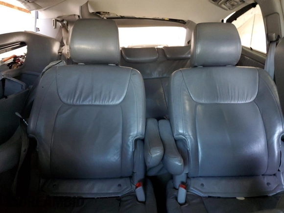 2010 Toyota Sienna XLE with VIN 5TDYK4CCXAS323450, listed as a Copart auction lot 62491545 with 220,121 mi miles and Salvage title. Bid and sale history available at DreamBid. Image 10.