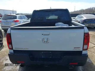 2022 Honda Ridgeline Sport z VIN 5FPYK3F12NB009135, wystawiony jako IAAI lot #41705000 z przebiegiem 50 551 mil mil oraz . Historia ofert i sprzedaży dostępna na DreamBid. Obrazek 16.