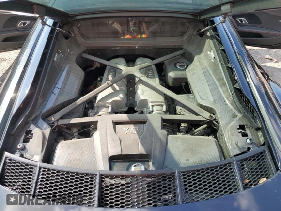 2021 Audi R8 V10 z VIN WUABAAFX7M7900586, wystawiony jako Copart lot #43702475 z przebiegiem 20 246 mil mil oraz Szkoda całkowita • Salvage title. Historia ofert i sprzedaży dostępna na DreamBid. Obrazek 11.