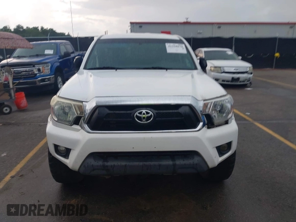 2015 Toyota Tacoma with VIN 5TFLU4EN9FX117007, listed as a IAAI auction lot 42358678 with 158,105 mi miles and . Bid and sale history available at DreamBid. Image 12.