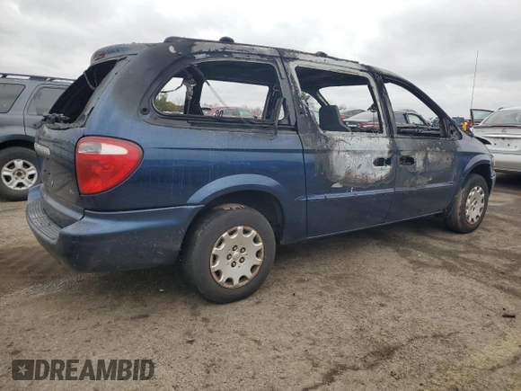 2002 Chrysler Town & Country eL with VIN 2C4GP34352R622666, listed as a Copart auction lot 47945585 with Not Provided miles and Salvage Title. Bid and sale history available at carsss.com. Image 3.