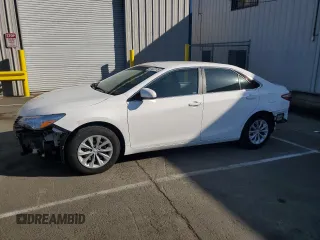 2015 Toyota Camry XLE with VIN 4T4BF1FK8FR487389, listed as a Copart auction lot 53485145 with 42,015 mi miles and Salvage Title. Bid and sale history available at DreamBid. Image 1.