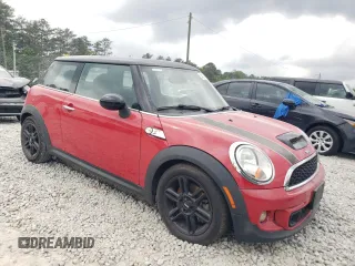 2013 MINI Hardtop S with VIN WMWSV3C58DT389460, listed as a Copart auction lot 54031105 with 59,645 mi miles and Salvage Title. Bid and sale history available at DreamBid. Image 4.