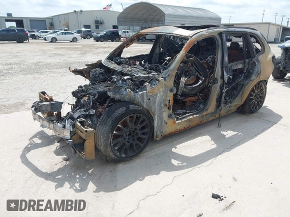 2024 BMW X5 xDrive40i z VIN 5UX23EU05R9S56116, wystawiony jako IAAI lot #40993333 z przebiegiem Nie podano mil oraz . Historia ofert i sprzedaży dostępna na DreamBid. Obrazek 2.