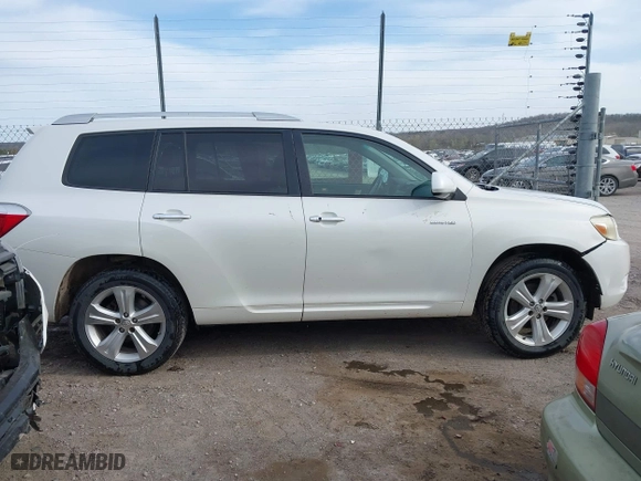 2008 Toyota Highlander Limited with VIN JTEES42A882102218, listed as a IAAI auction lot 41854197 with 283,853 mi miles. Bid and sale history available at carsss.com. Image 14.