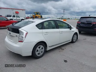 2010 Toyota Prius II z VIN JTDKN3DUXA0215802, wystawiony jako IAAI lot #42494467 z przebiegiem 232 803 mil mil oraz . Historia ofert i sprzedaży dostępna na DreamBid. Obrazek 4.