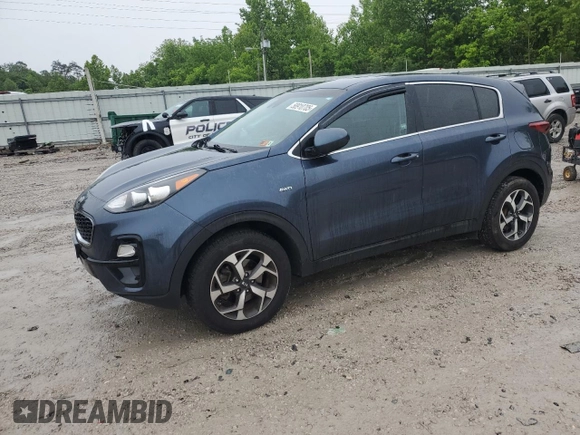 2021 Kia Sportage LX z VIN KNDPMCAC3M7875325, wystawiony jako Copart lot #58910705 z przebiegiem 49 312 mil mil oraz Szkoda całkowita • Salvage title. Historia ofert i sprzedaży dostępna na DreamBid. Obrazek 1.