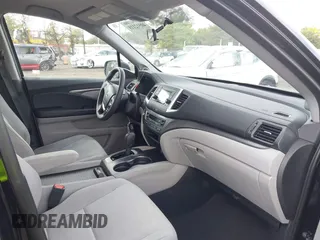 2016 Honda Pilot LX with VIN 5FNYF6H16GB095208, listed as a IAAI auction lot 40512118 with 150,280 mi miles. Bid and sale history available at carsss.com. Image 5.