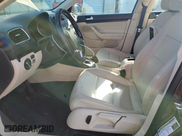 2011 Volkswagen Jetta z VIN 3VWPL8AJ9BM676875, wystawiony jako Copart lot #47140855 z przebiegiem 96 249 mil mil oraz Szkoda całkowita • Salvage title. Historia ofert i sprzedaży dostępna na DreamBid. Obrazek 7.