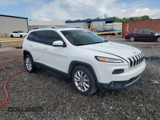 2015 Jeep Cherokee Limited with VIN 1C4PJMDS4FW650504, listed as a Copart auction lot 52957585 with 204,123 mi miles and Salvage Title. Bid and sale history available at carsss.com. Image 4.