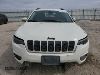 2019 Jeep Cherokee Latitude with VIN 1C4PJMCB2KD452964, listed as a Copart auction lot 55330155 with 207,024 mi miles and Clean Title. Bid and sale history available at carsss.com. Image 5.