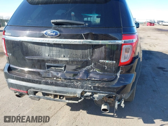 2013 Ford Explorer XLT with VIN 1FM5K7D83DGA70965, listed as a IAAI auction lot 41774189 with 159,032 mi miles. Bid and sale history available at carsss.com. Image 6.