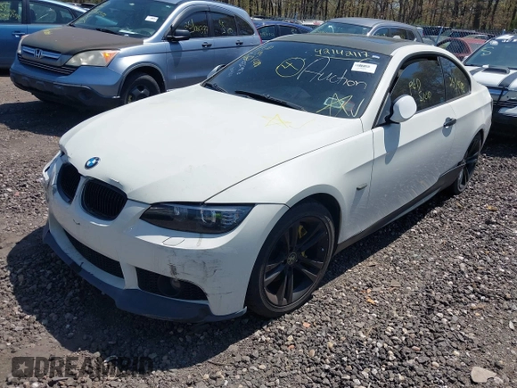 2009 BMW 3 Series 335i xDrive with VIN WBAWC735X9E269900, listed as a IAAI auction lot 42142117 with Not Provided miles and . Bid and sale history available at carsss.com. Image 2.