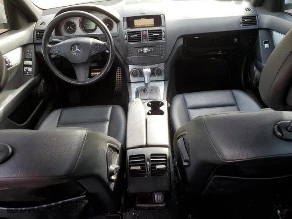 2008 Mercedes-Benz C 300 Sport with VIN WDDGF81X08F119804, listed as a Copart auction lot 53625085 with 176,017 mi miles and Salvage Title. Bid and sale history available at carsss.com. Image 8.