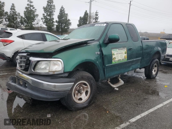 2000 Ford F-150 XL with VIN 1FTZX1726YKA88021, listed as a Copart auction lot 44424675 with 0 mi miles and Salvage Title. Bid and sale history available at carsss.com. Image 1.
