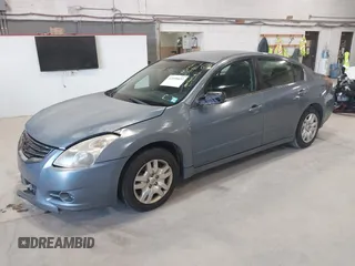 2012 Nissan Altima 2.5 S with VIN 1N4AL2AP2CC185955, listed as a IAAI auction lot 42098832 with 193,145 mi miles. Bid and sale history available at carsss.com. Image 2.