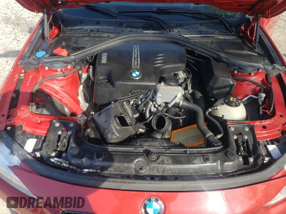 2018 BMW 3 Series 320i xDrive z VIN WBA8A3C57JA491782, wystawiony jako Copart lot #55271025 z przebiegiem 82 886 mil mil oraz Szkoda całkowita • Salvage title. Historia ofert i sprzedaży dostępna na DreamBid. Obrazek 11.