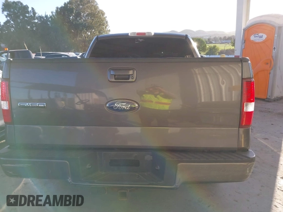 2008 Ford F-150 XLT with VIN 1FTPW12518KB63526, listed as a IAAI auction lot 41523692 with 178,880 mi miles. Bid and sale history available at carsss.com. Image 17.