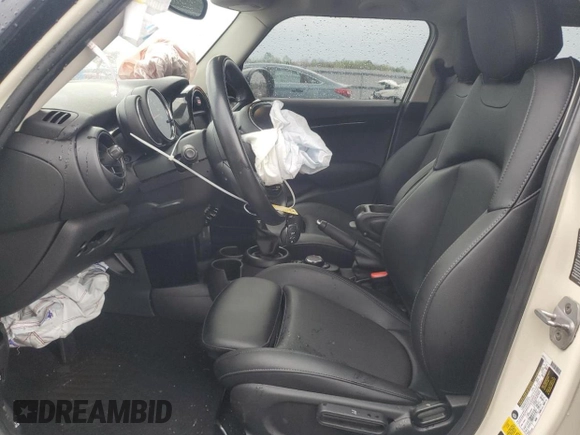 2018 MINI Hardtop 4 Door Cooper S with VIN WMWXU3C51J2F50454, listed as a Copart auction lot 53236535 with 65,151 mi miles and Salvage title. Bid and sale history available at DreamBid. Image 7.