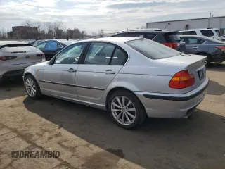 2004 BMW 3 Series 330xi with VIN WBAEW53464PG11082, listed as a Copart auction lot 47201755 with 123,475 mi miles and Salvage Title. Bid and sale history available at carsss.com. Image 2.