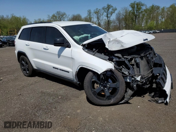 2019 Jeep Grand Cherokee Upland with VIN 1C4RJFAGXKC810059, listed as a Copart auction lot 54920135 with 65,344 mi miles and Salvage Title. Bid and sale history available at DreamBid. Image 4.