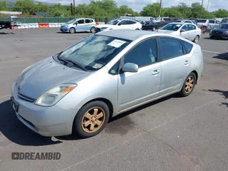 2004 Toyota Prius with VIN JTDKB20U240091747, listed as a IAAI auction lot 41622586 with 241,365 mi miles. Bid and sale history available at carsss.com. Image 2.