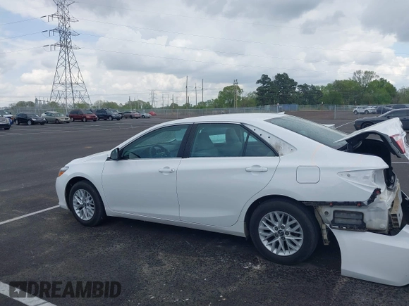 2017 Toyota Camry XLE with VIN 4T1BF1FK2HU633363, listed as a IAAI auction lot 42007735 with 95,199 mi miles. Bid and sale history available at carsss.com. Image 14.