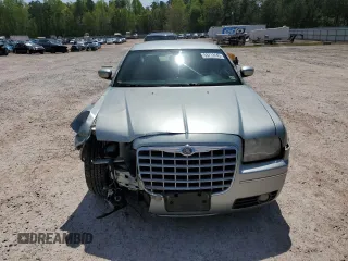 2005 Chrysler 300 with VIN 2C3JA53G45H178802, listed as a Copart auction lot 53713145 with 215,333 mi miles and Salvage Title. Bid and sale history available at carsss.com. Image 5.