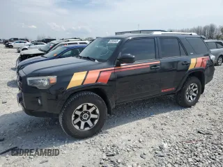 2014 Toyota 4Runner Limited with VIN JTEBU5JR5E5189998, listed as a Copart auction lot 53950495 with 175,562 mi miles and Clean Title. Bid and sale history available at carsss.com. Image 1.