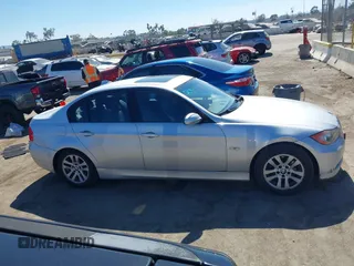2007 BMW 3 Series 328i with VIN WBAVC53537FZ80538, listed as a IAAI auction lot 42675956 with 235,056 mi miles and . Bid and sale history available at DreamBid. Image 13.