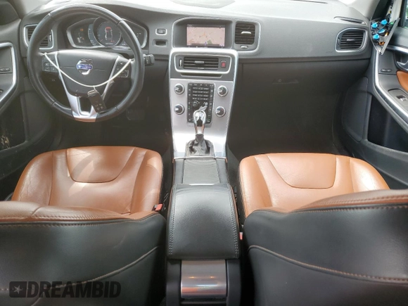 2017 Volvo S60 Inscription с VIN LYV402HK0HB149672, выставлен на аукционе Copart как лот 61354575 с пробегом 134 383 миль миль и Чистый • Clean title. История ставок и продаж доступна на DreamBid. Изображение 8.