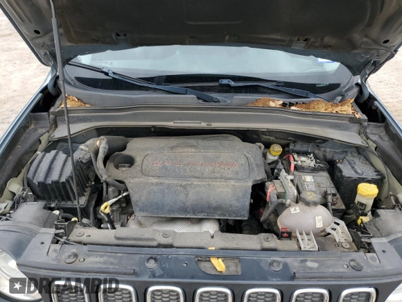 2017 Jeep Renegade Sport with VIN ZACCJAAB4HPF90242, listed as a Copart auction lot 56039145 with 84,275 mi miles and Salvage Title. Bid and sale history available at DreamBid. Image 12.