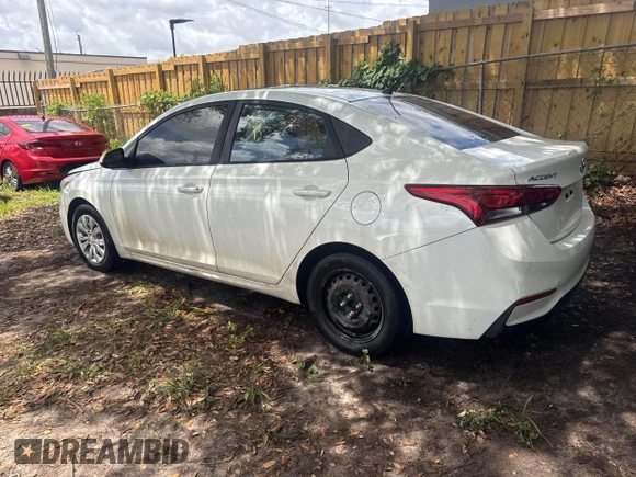 2019 Hyundai Accent SE with VIN 3KPC24A38KE077040, listed as a IAAI auction lot 42212005 with 93,911 mi miles and . Bid and sale history available at DreamBid. Image 3.