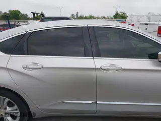 2015 Chevrolet Impala LTZ with VIN 2G1165S33F9159948, listed as a IAAI auction lot 41917373 with 163,288 mi miles. Bid and sale history available at carsss.com. Image 13.